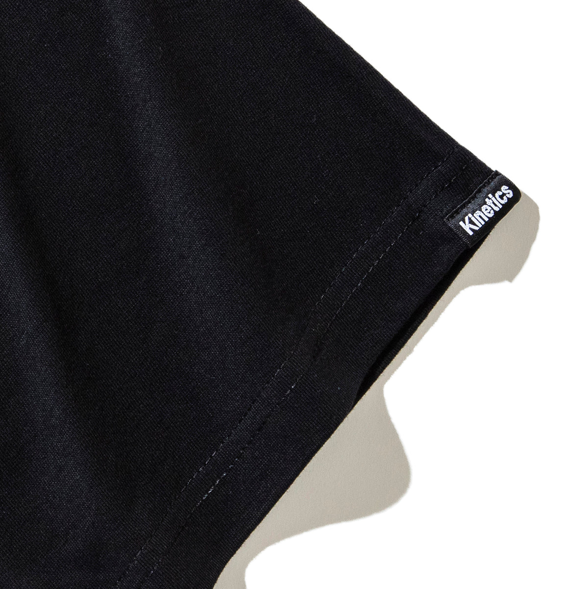 Kinetics × LOCALS CHILLNN TEE