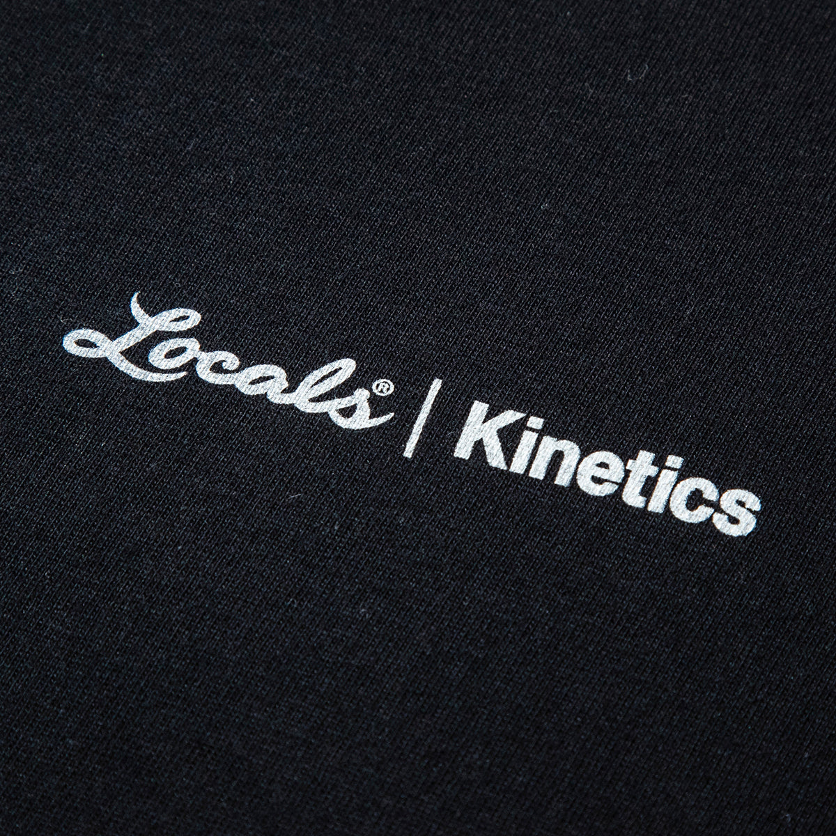 Kinetics × LOCALS CHILLNN TEE
