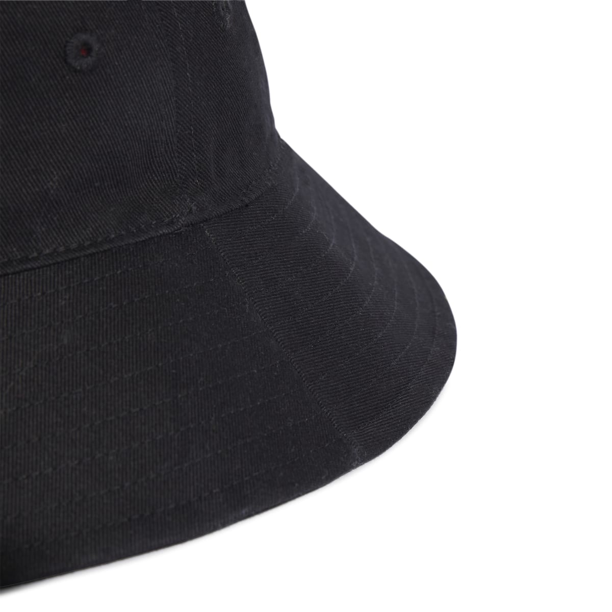 REVERSIBLE BUCKET HAT