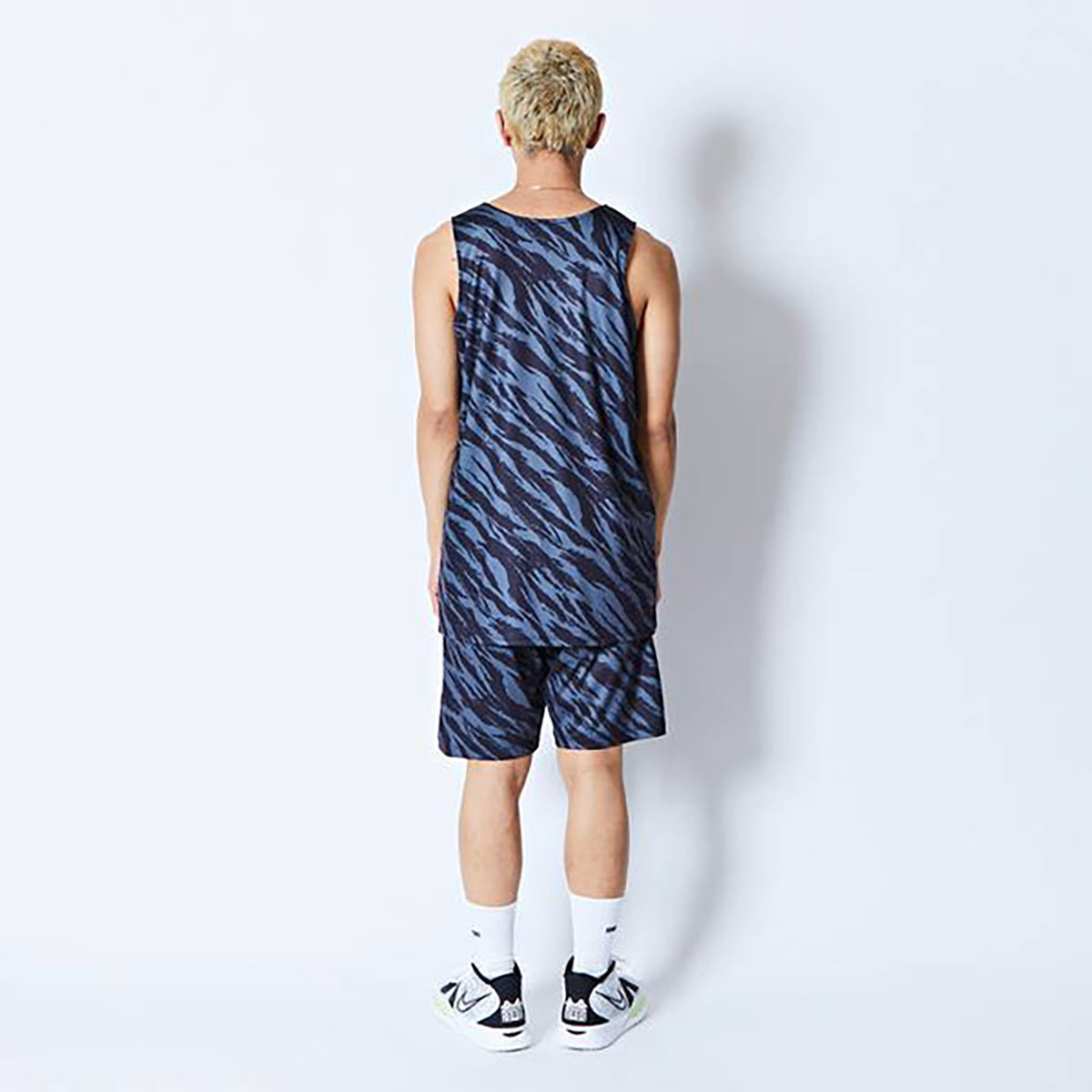 BEAST CAMO REVERSIBLE TANK