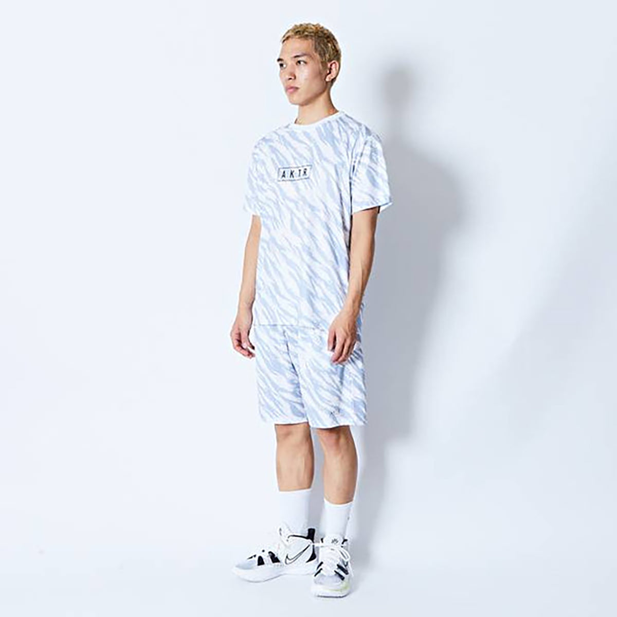 BEAST CAMO AKTR LOGO SPORTS TEE