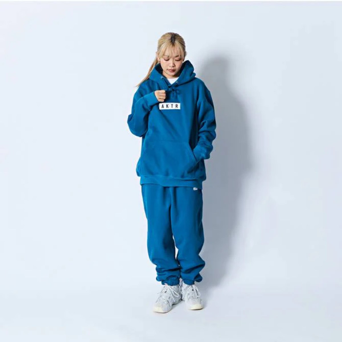 AKTR LOGO SWEAT PANTS