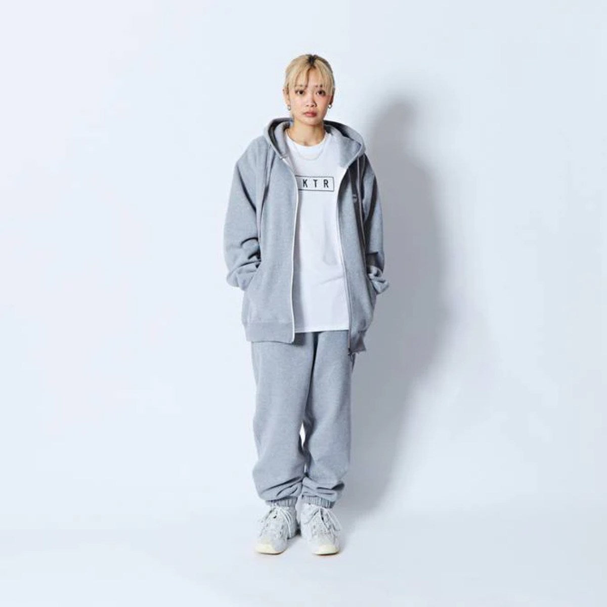 AKTR LOGO SWEAT PANTS
