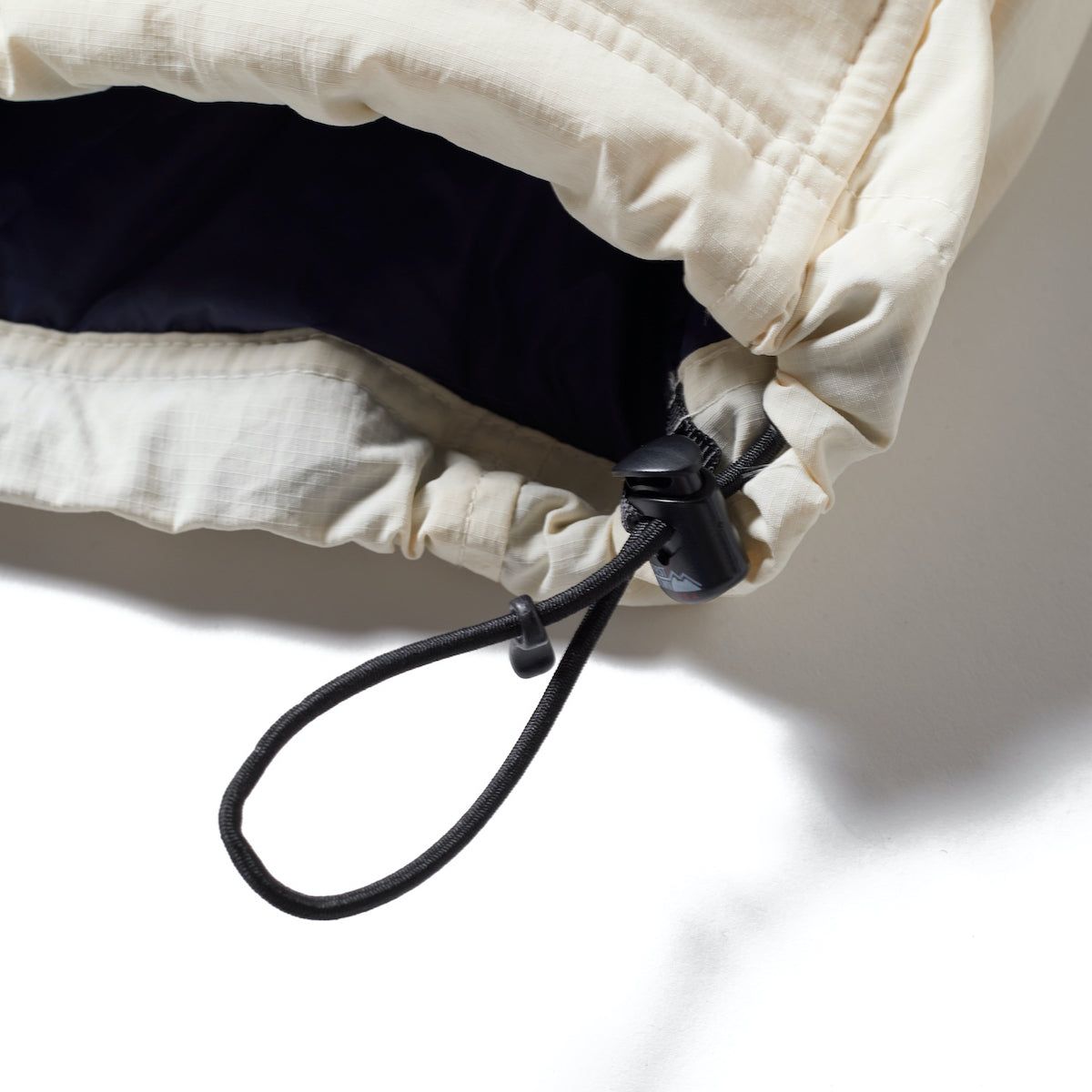 PIPING MOUNTAIN DOWN JKT 【10月1日以降発送予定】