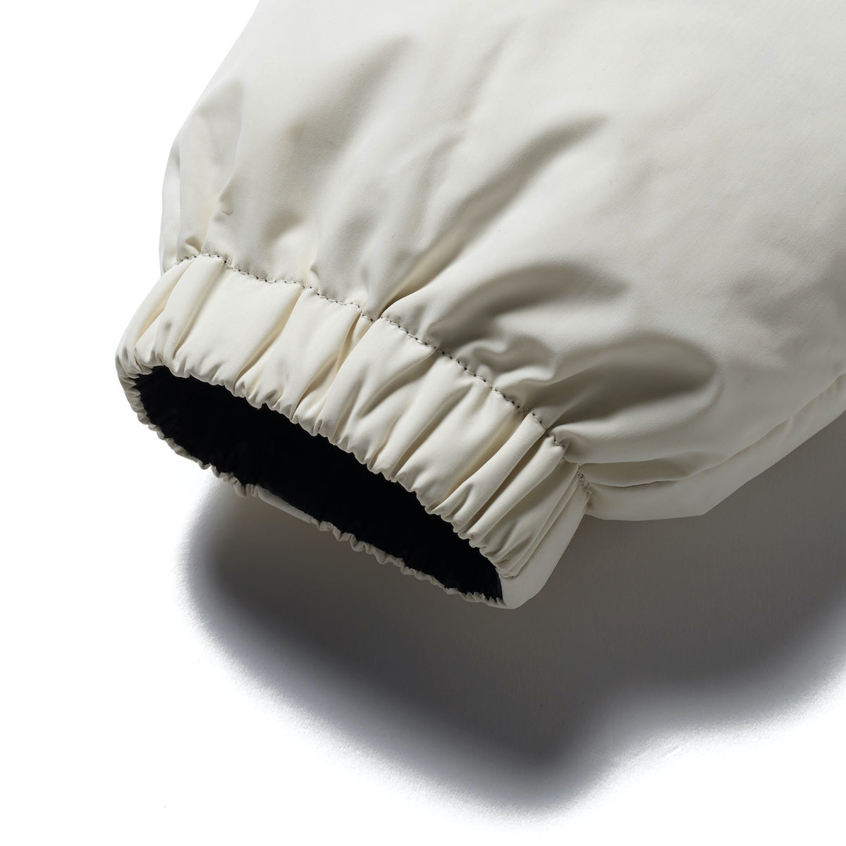 SHORT BUBBLE DOWNJKT MICROFT(R) 【10月1日以降発送予定】