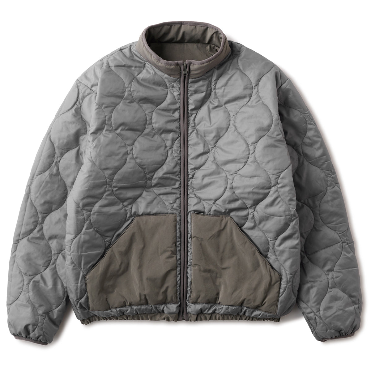 REVERSIBLE ARMY CARGO PUFF JACKET