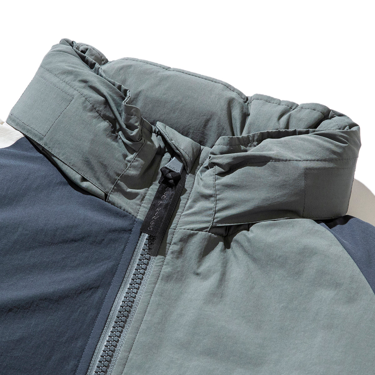 WILD THINGS x Kinetics “HAPPY JACKET”