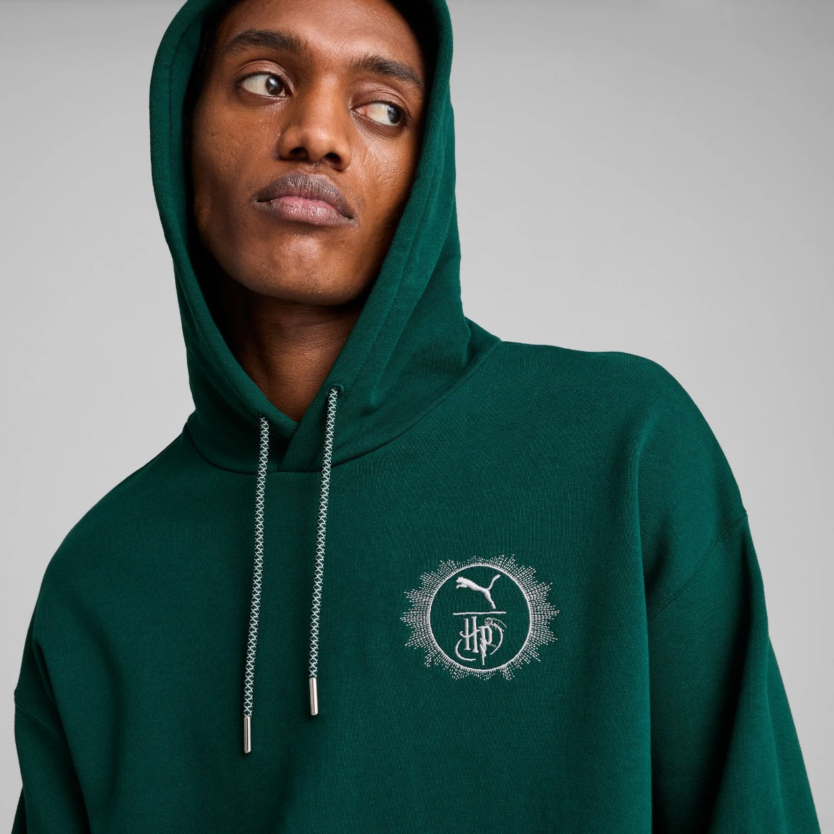 PUMA x HARRY POTTER Relaxed Fit Graphic Training Hoodie 【予約】3月27日以降発送予定【返品交換キャンセル不可】