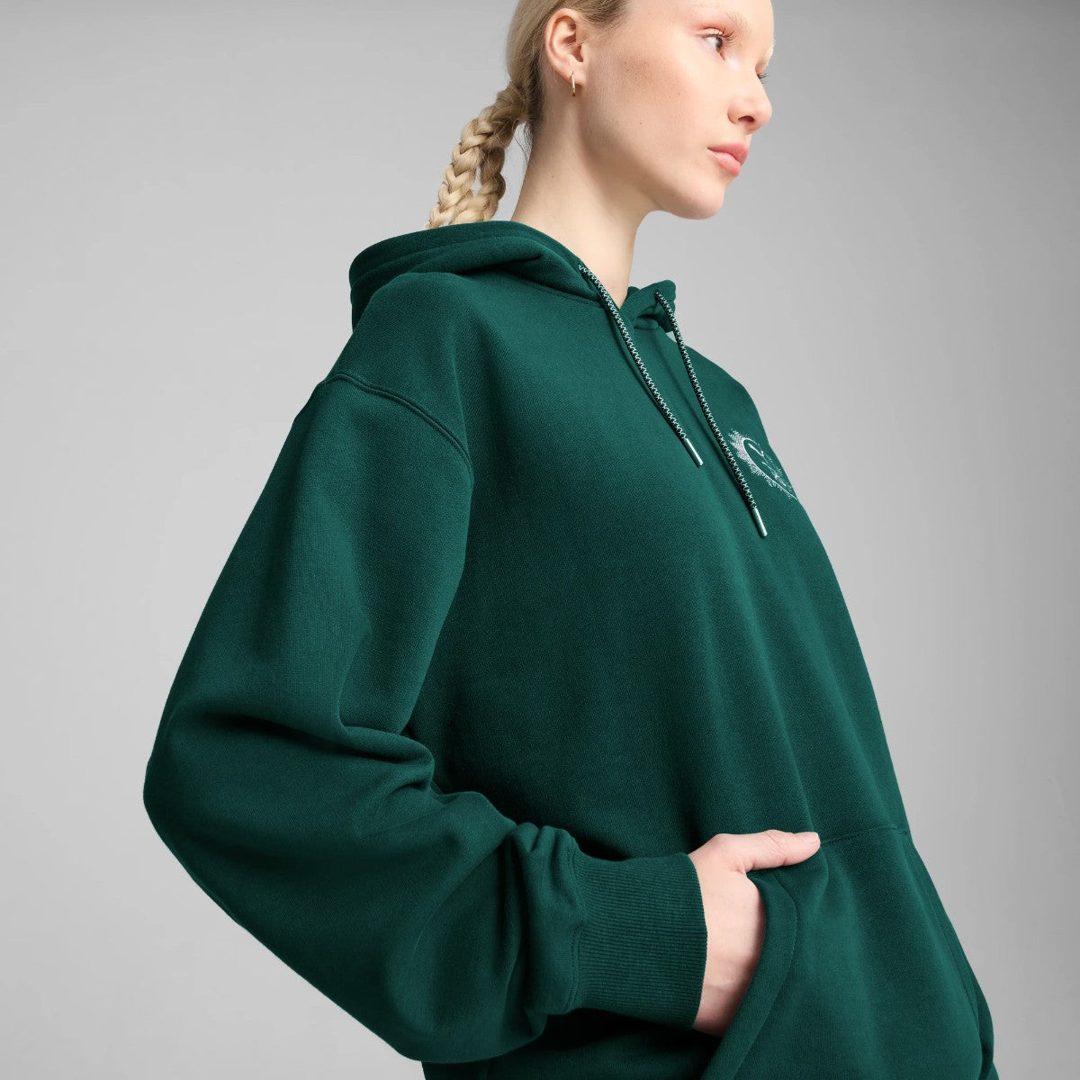 PUMA x HARRY POTTER Relaxed Fit Graphic Training Hoodie 【予約】3月27日以降発送予定【返品交換キャンセル不可】