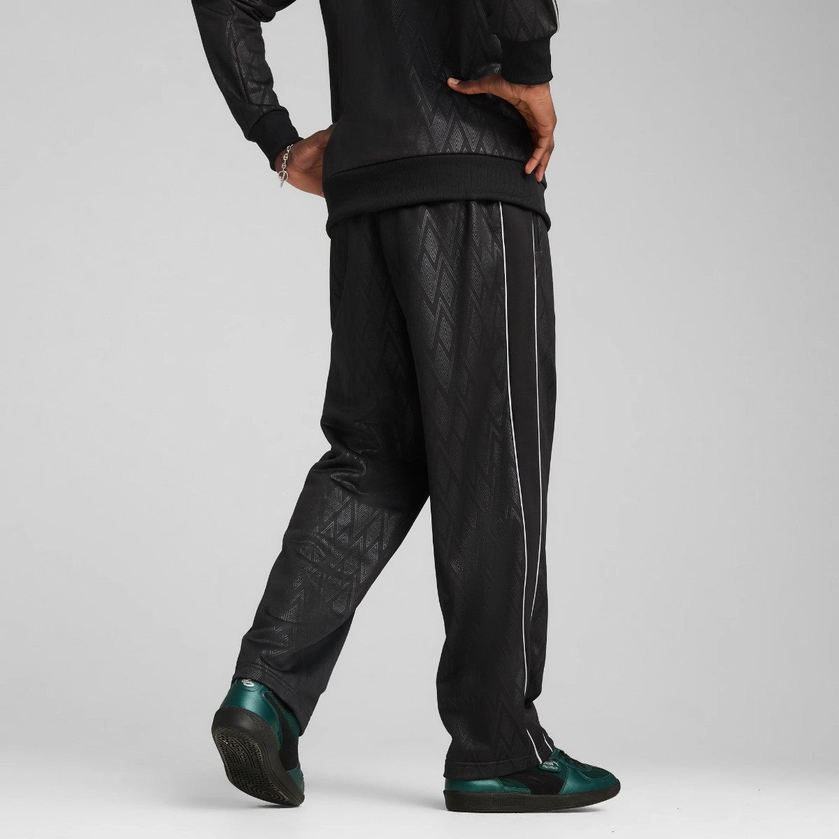 PUMA x HARRY POTTER T7 Relaxed Track Pants 【予約】3月27日以降発送予定【返品交換キャンセル不可】