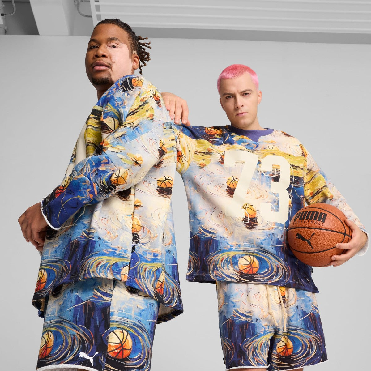 DYLAN EXHIBIT HOCKEY SWEATER