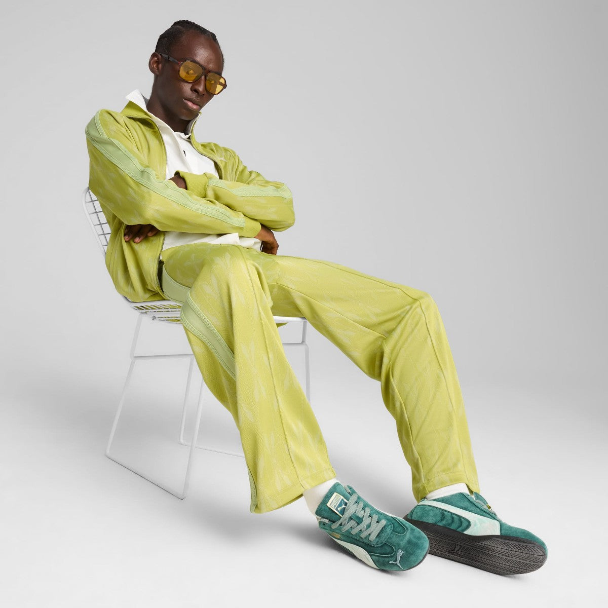 THE NEVERWORN V T7 TRACK JACKET 【予約】4月12日以降発送予定【返品交換キャンセル不可】