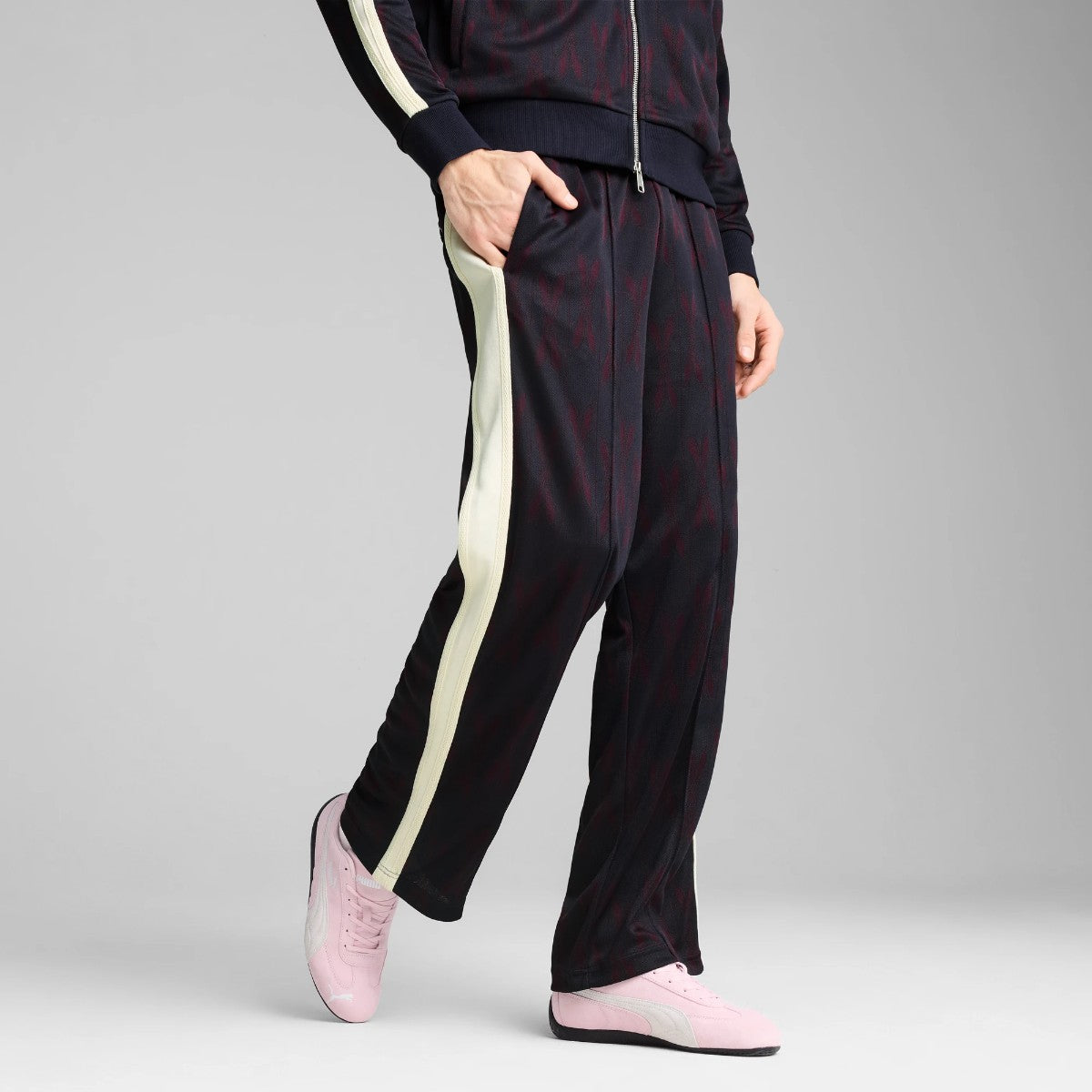 THE NEVERWORN V T7 TRACK PANTS 【予約】4月12日以降発送予定【返品交換キャンセル不可】