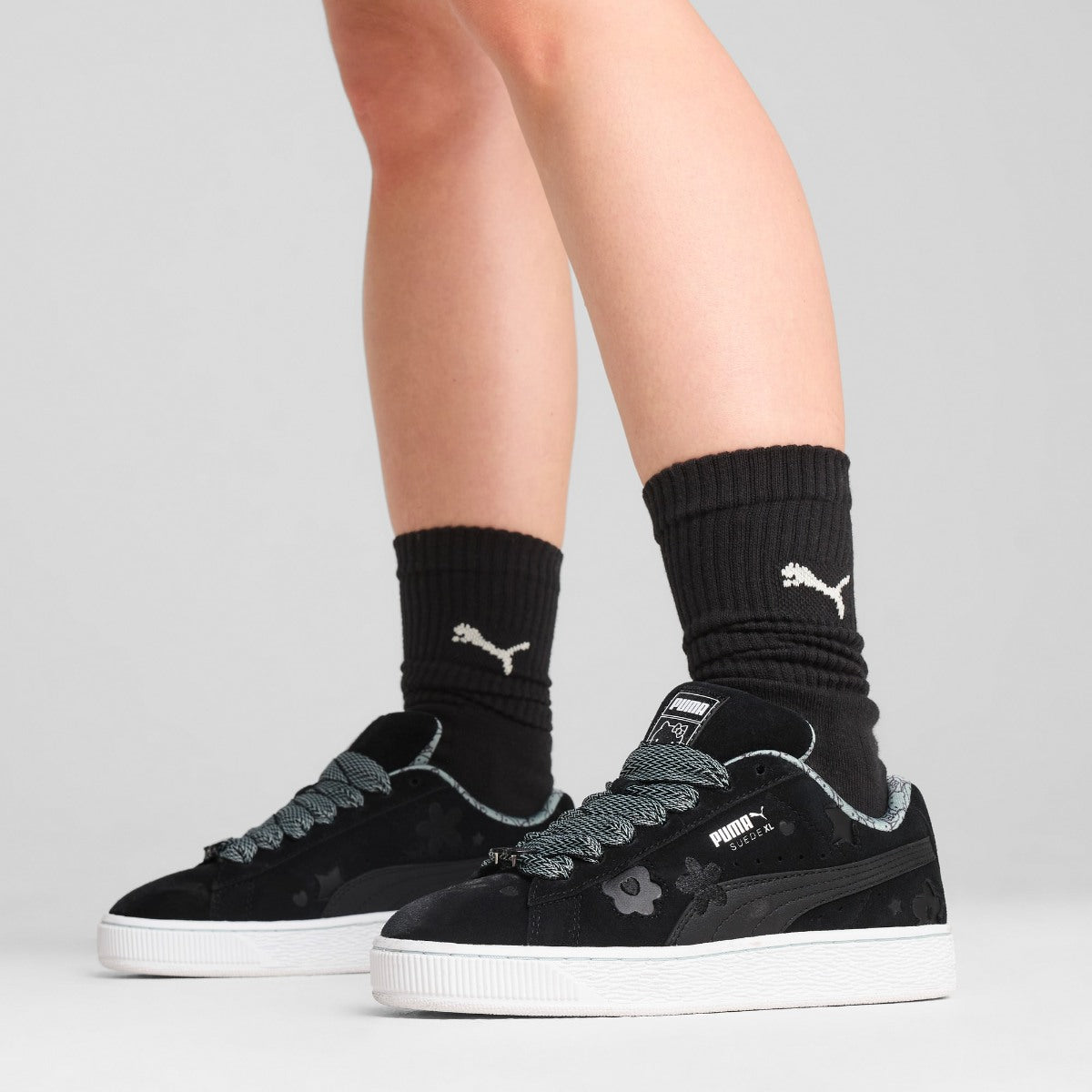 PUMA x HELLO KITTY & FRIENDS SUEDE XL