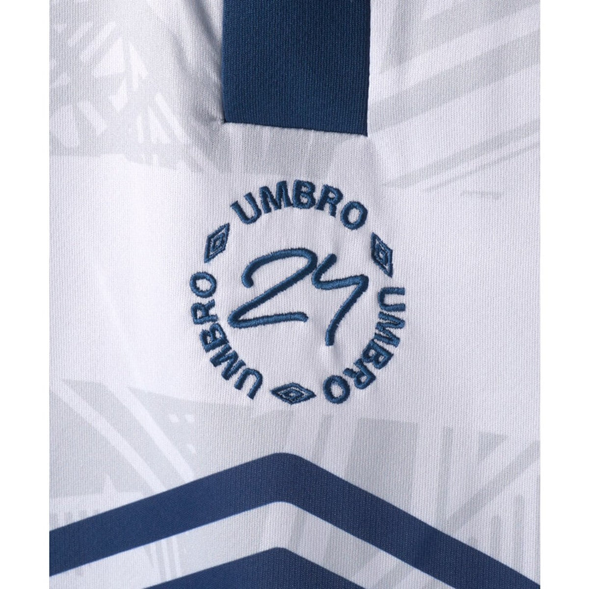 THE THIRD JUNIOR GRAPHIC PRACTICE SHIRT