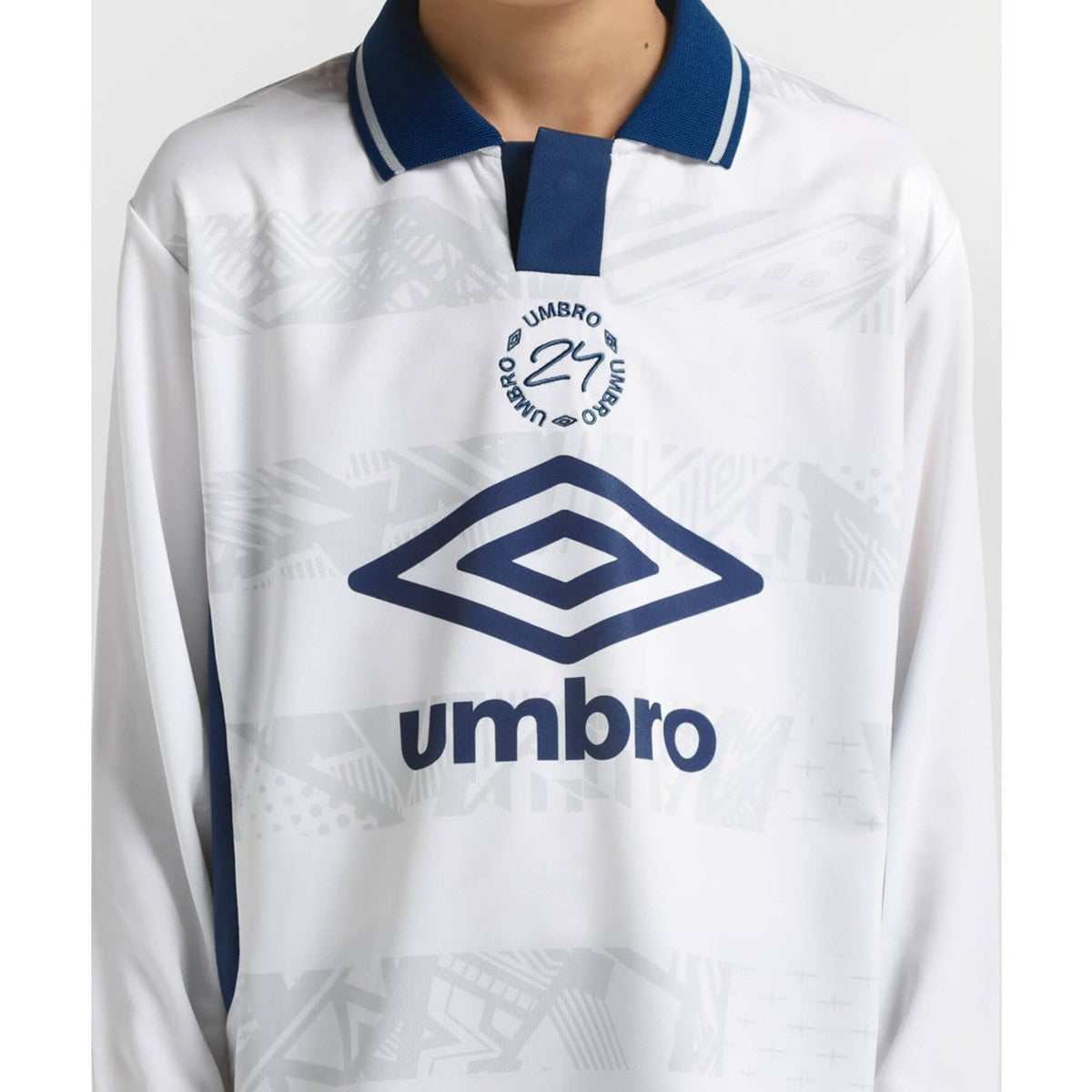 THE THIRD JUNIOR GRAPHIC PRACTICE SHIRT