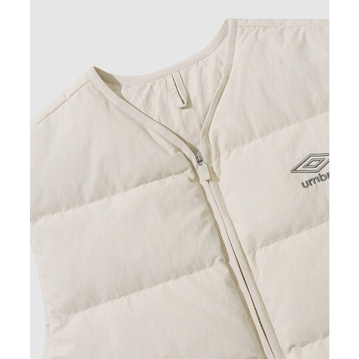 LIGHTWEIGHT DOWN VEST