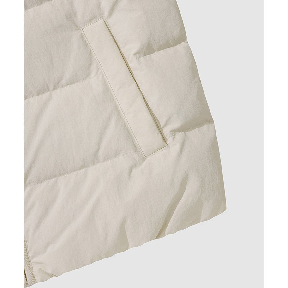 LIGHTWEIGHT DOWN VEST