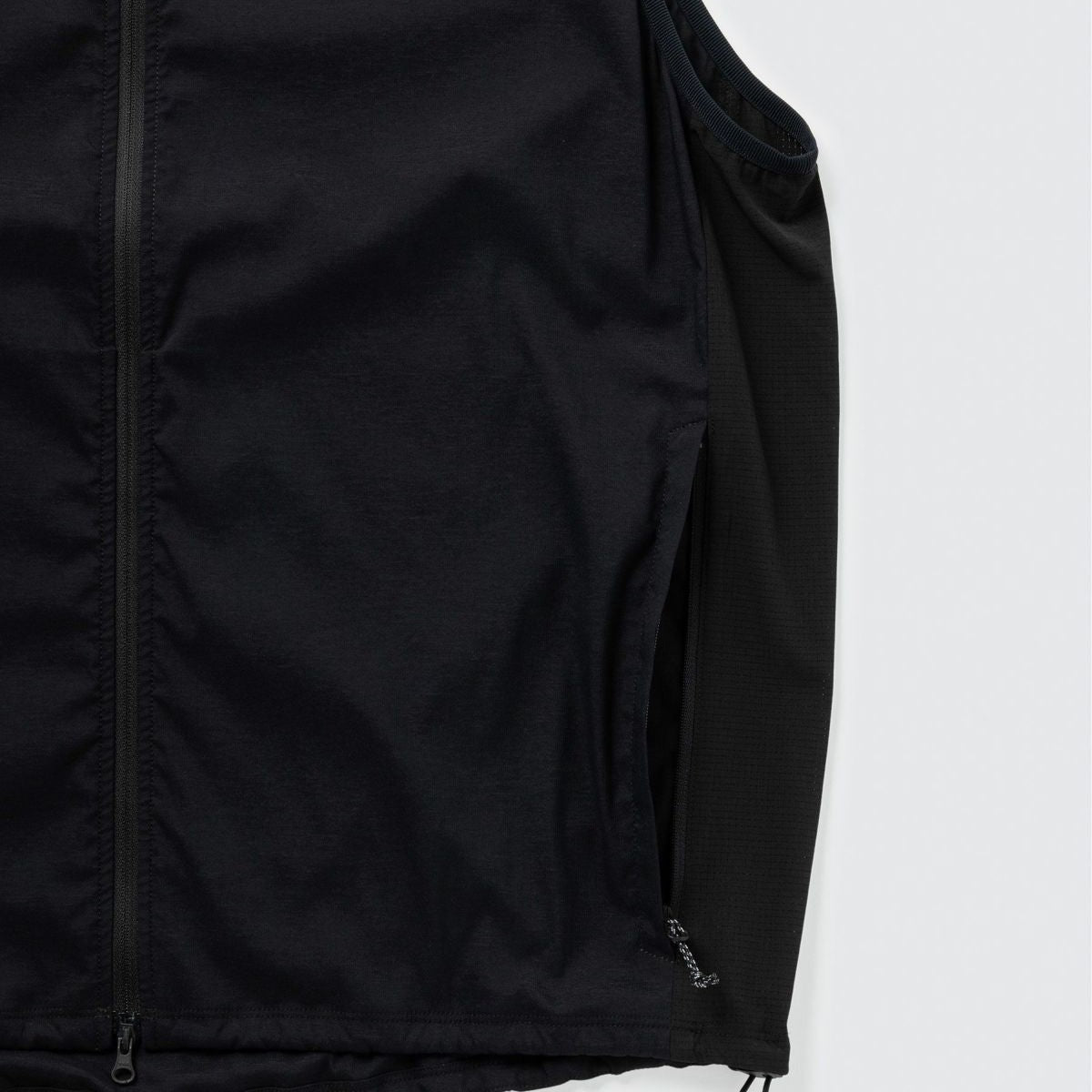 FUSION TECH VEST 【4月18日以降発送予定】