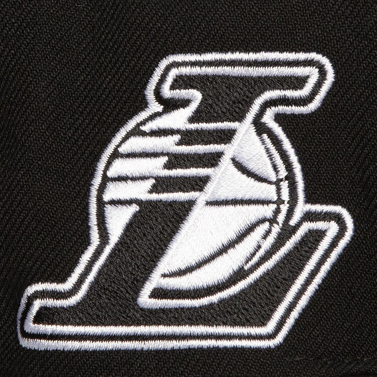 NBA EVERGREEN BLACK WHITE SNAPBACK