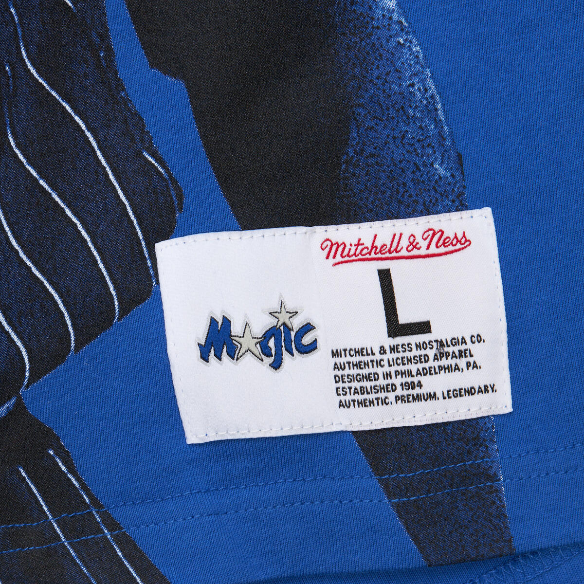 NBA ULTIMATE PLAYER TEE VINTAGE LOGO