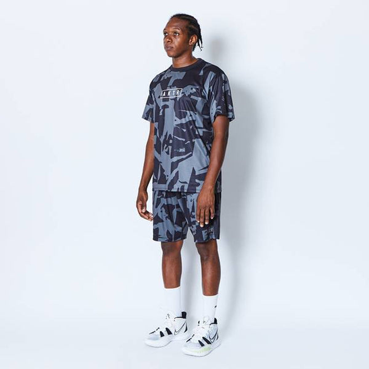 CUT-UP CAMO 8.5-INCH SHORTS
