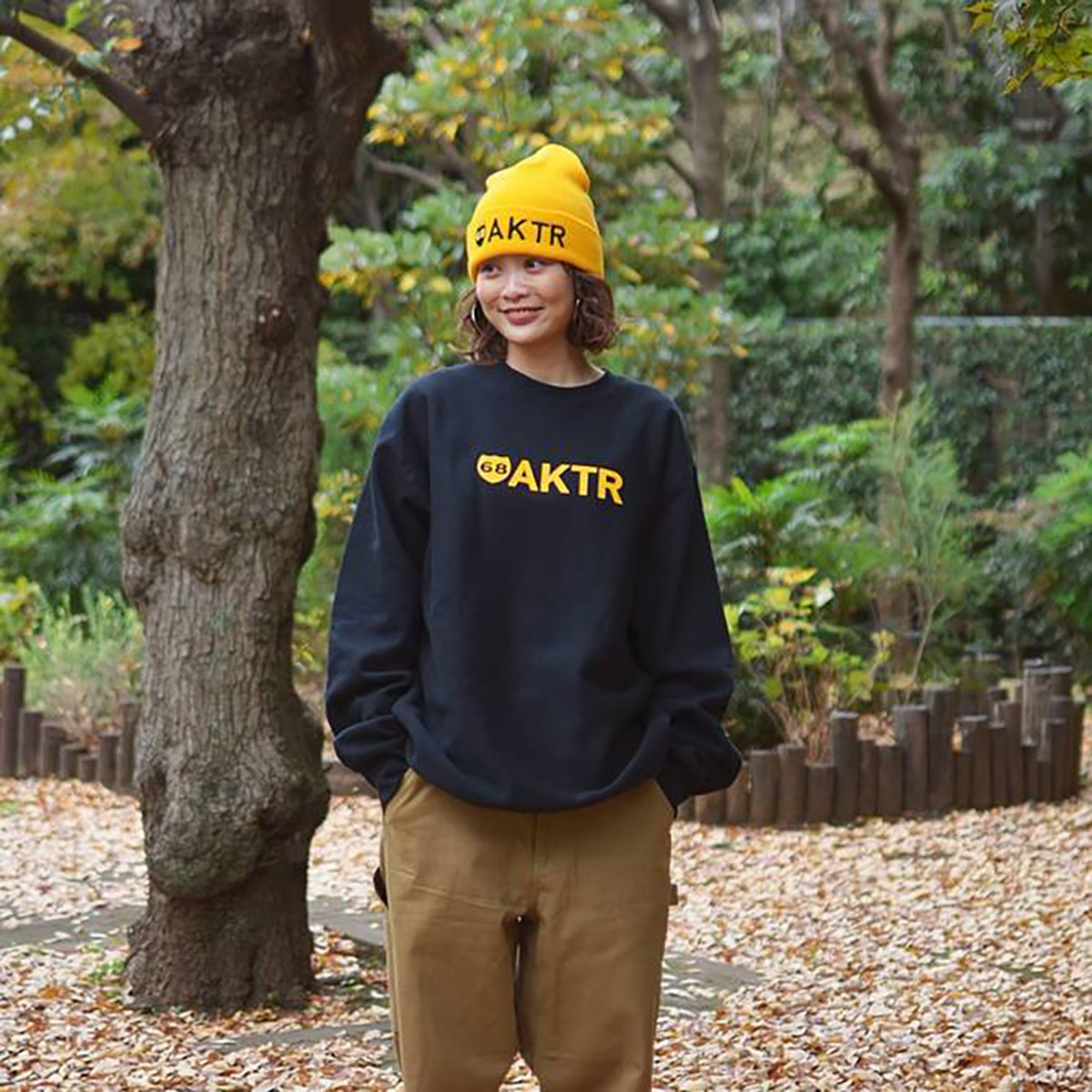 68xAKTR LOGO CREW SWEAT