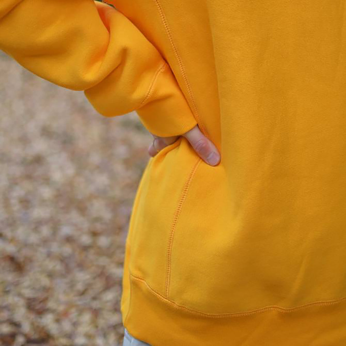 68xAKTR LOGO CREW SWEAT