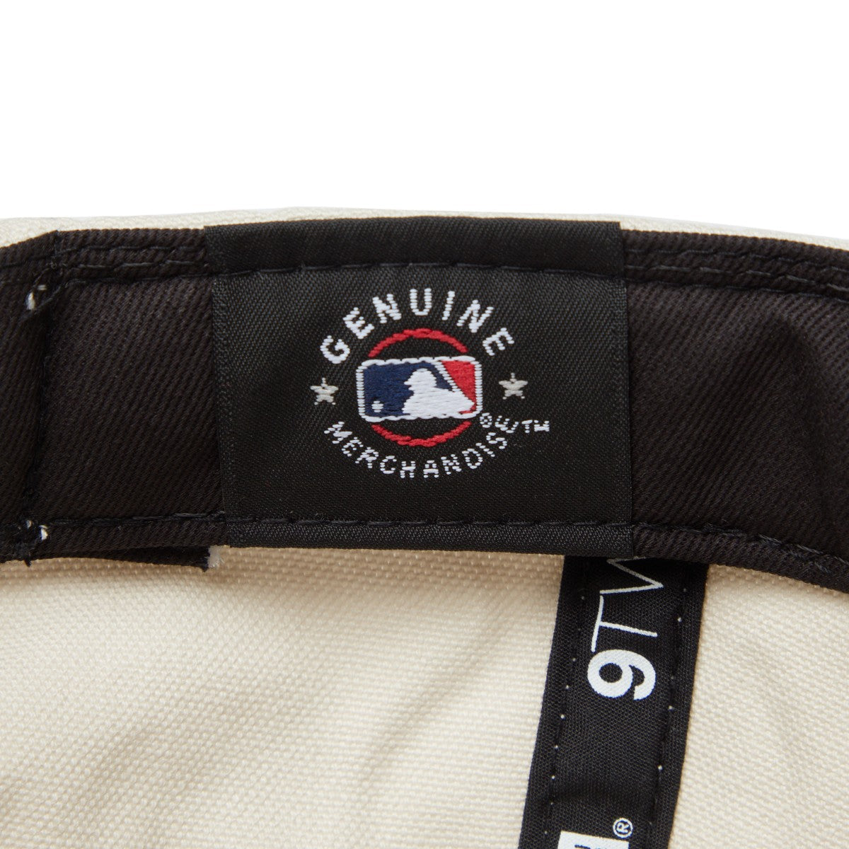 NEW YORK YANKEES WASHED DUCK 9TWENTY 【6月6日以降発送予定】