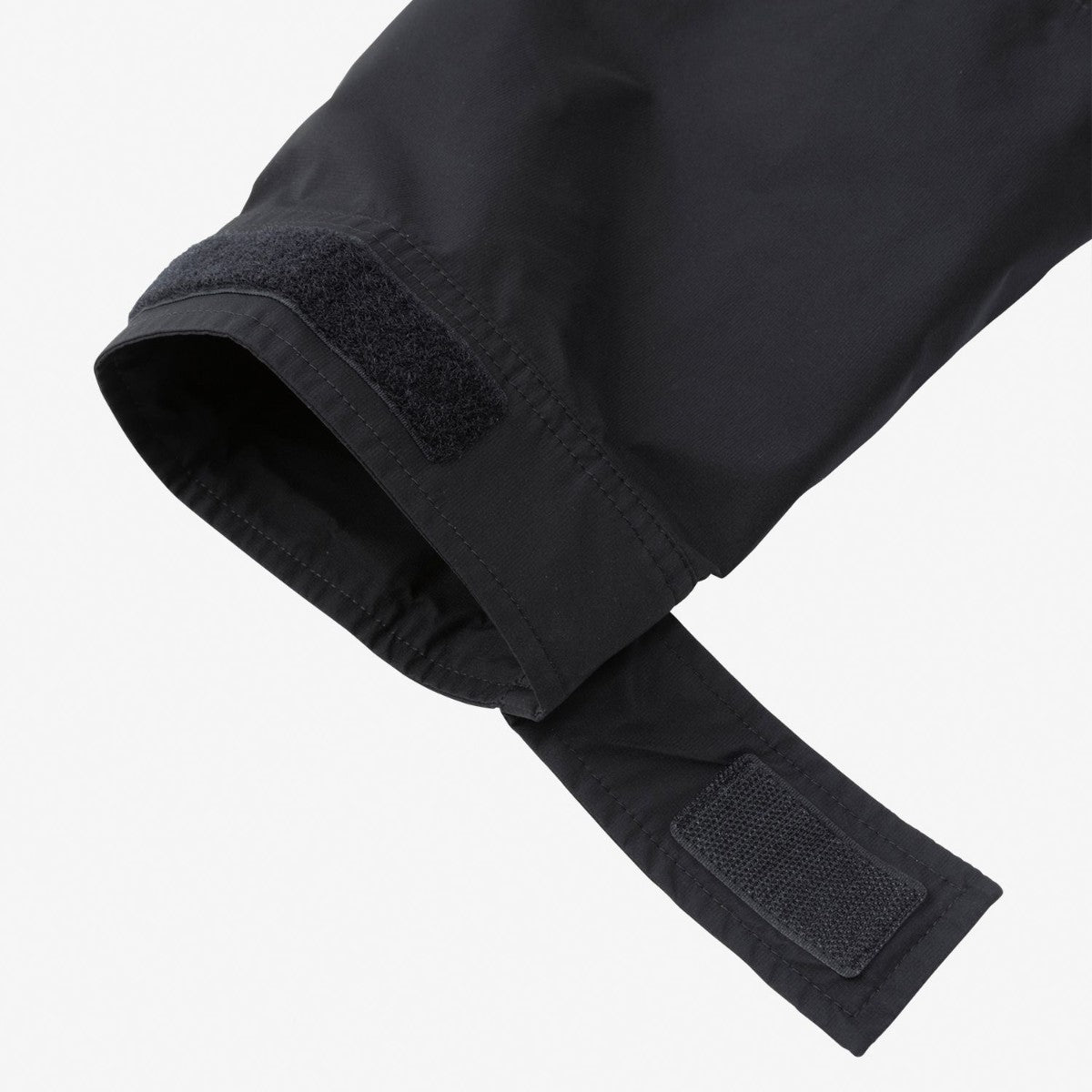 COMPILE LIGHT JACKET