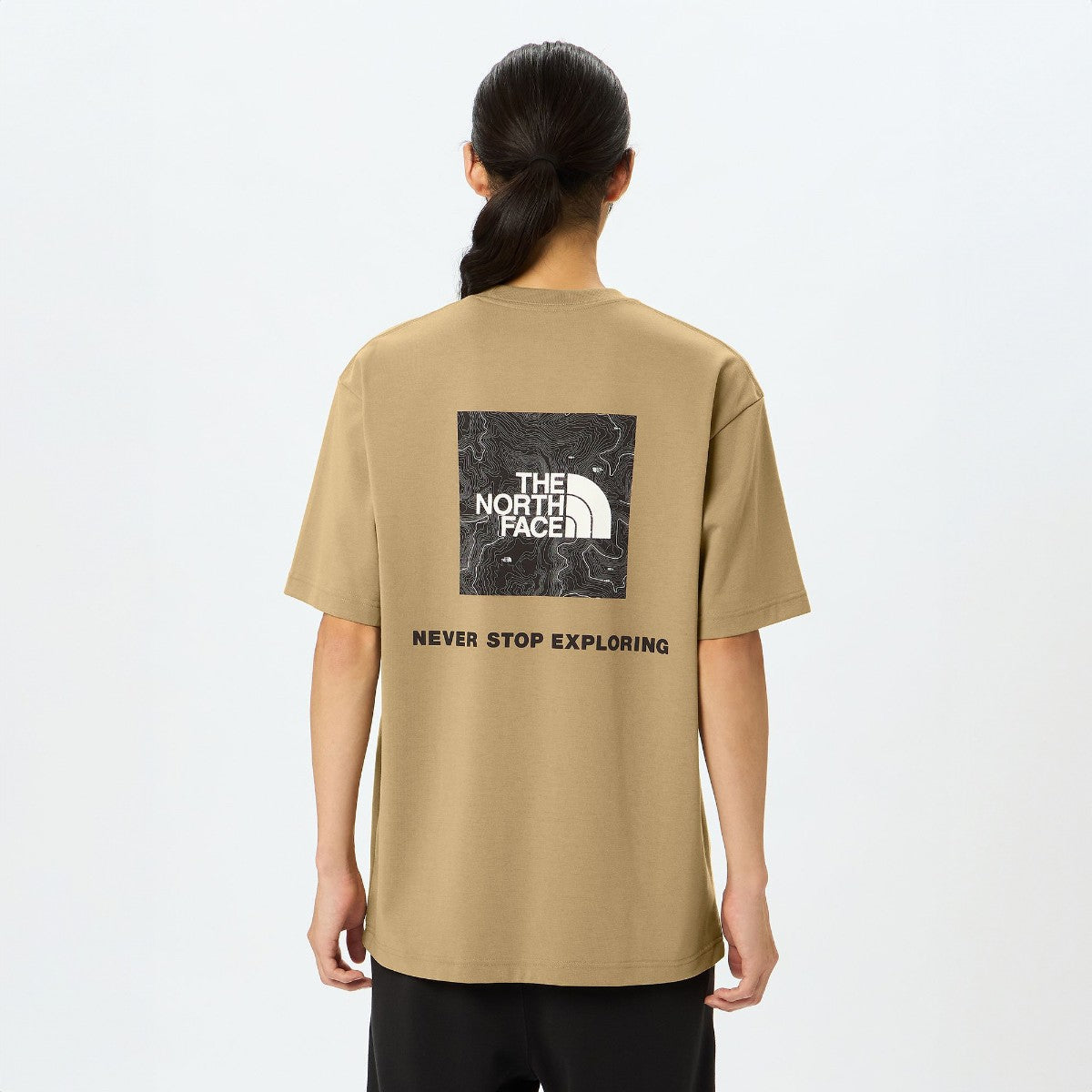 S/S BACK SQUARE TRAVERS LOGO T