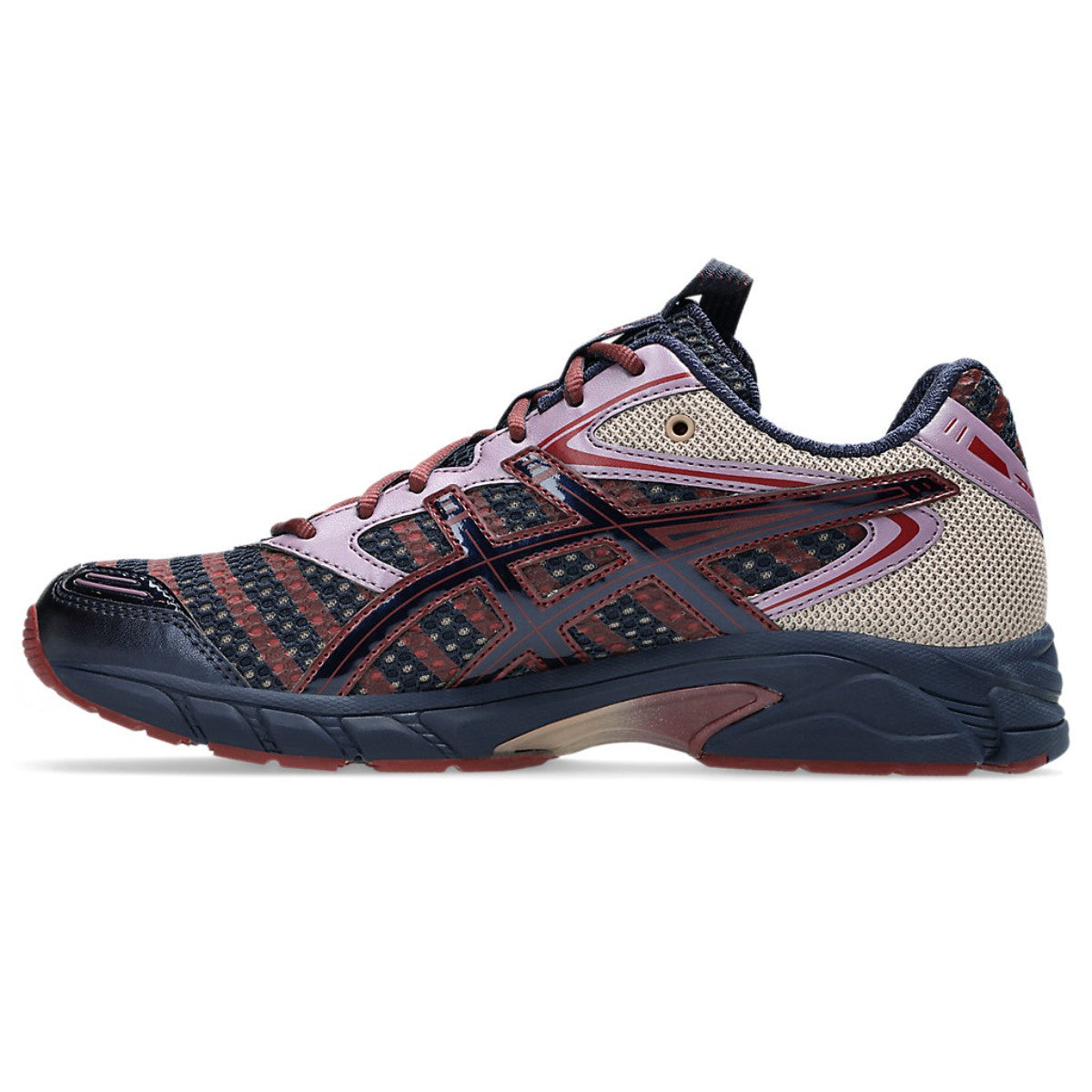 UB9-S GEL-DS TRAINER 14