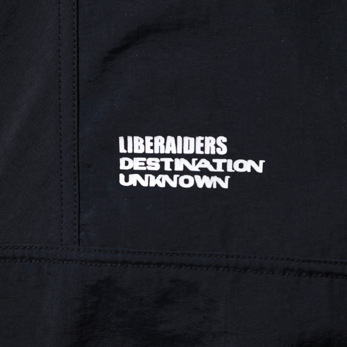 LR NYLON WINDBREAKER