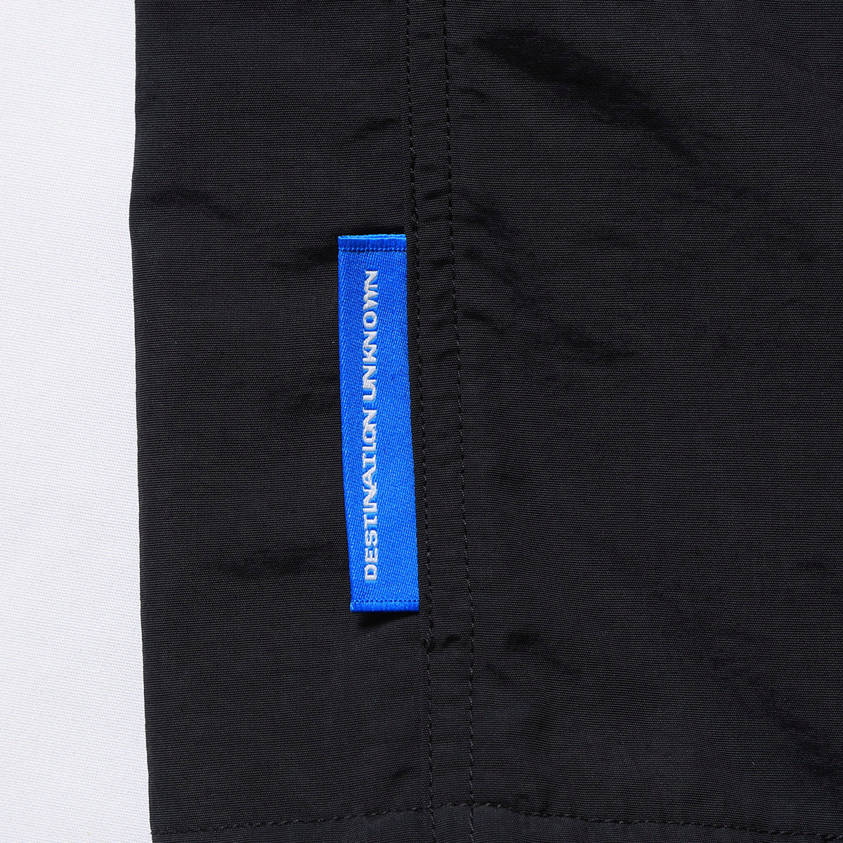 LR NYLON WINDBREAKER