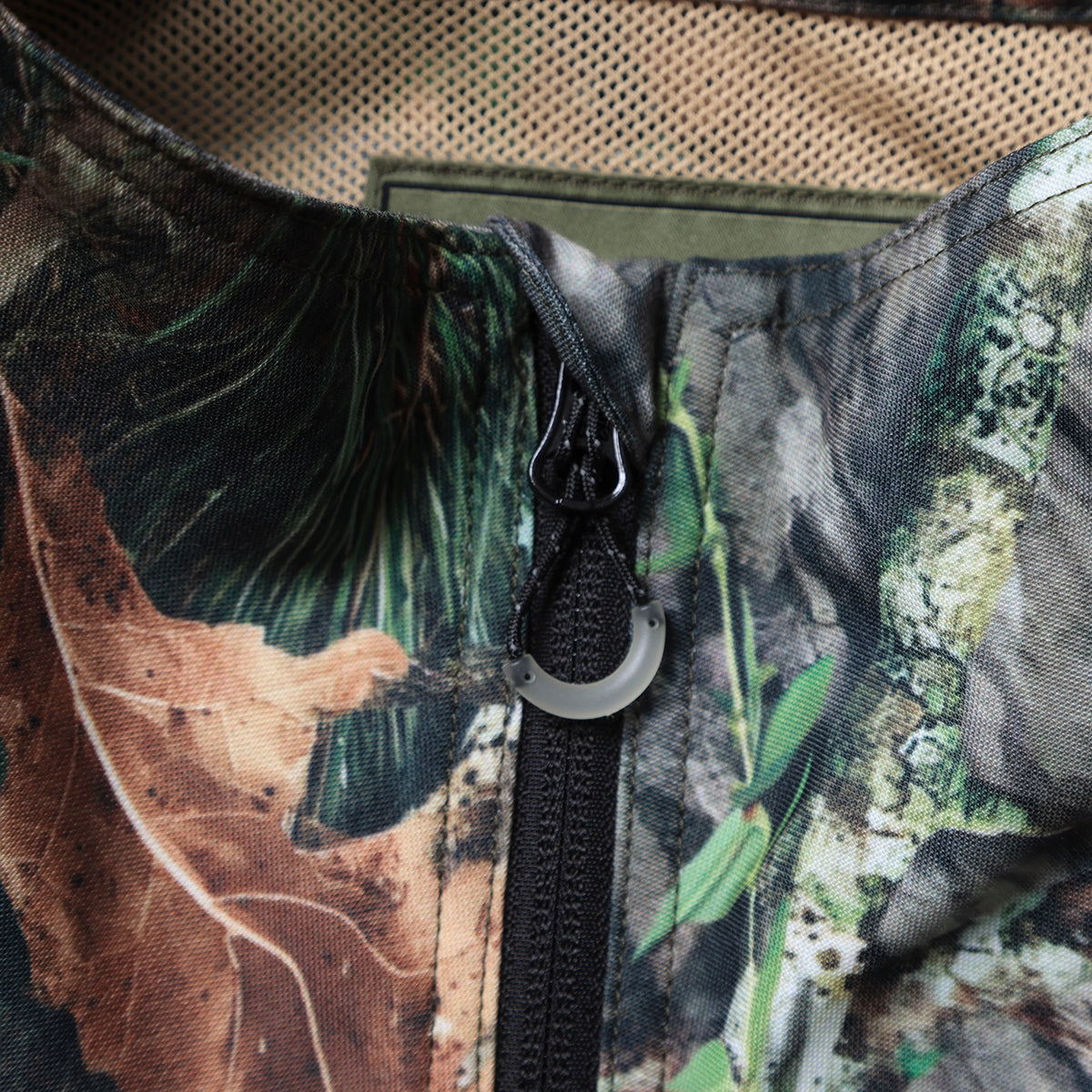 LR NYLON WINDBREAKER