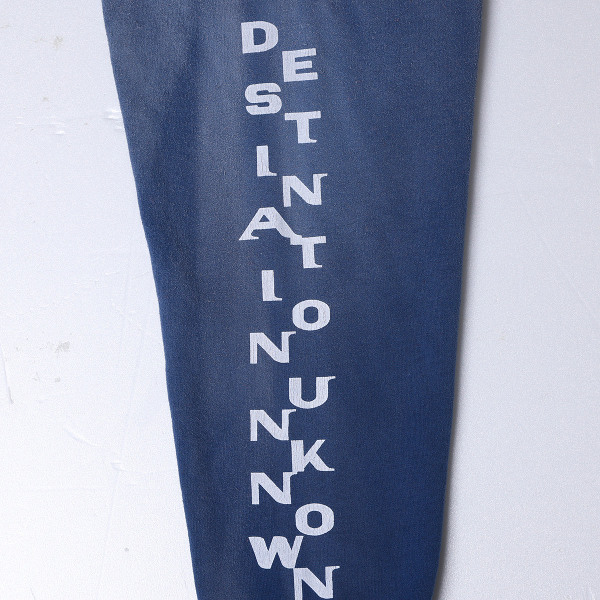 VINTAGE WASH CREWNECK