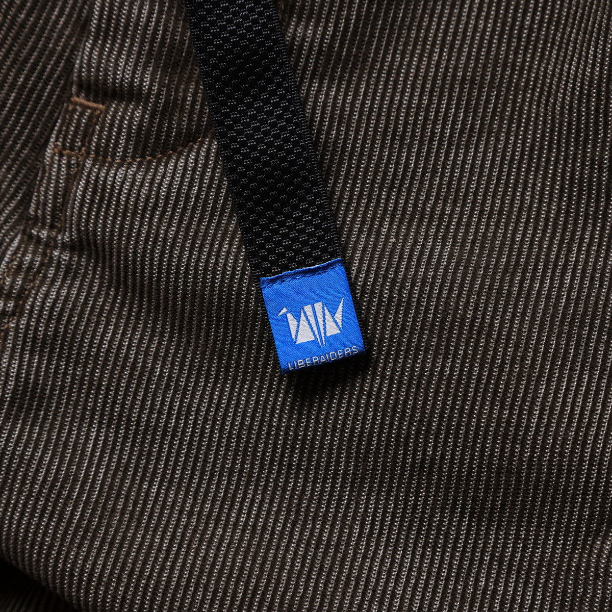 CORDUROY UTILITY SHORTS