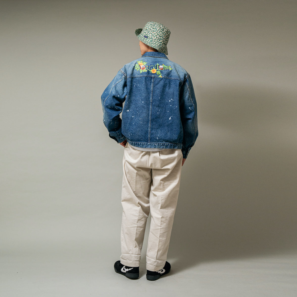 “Apple blossom Logo” Denim Jacket