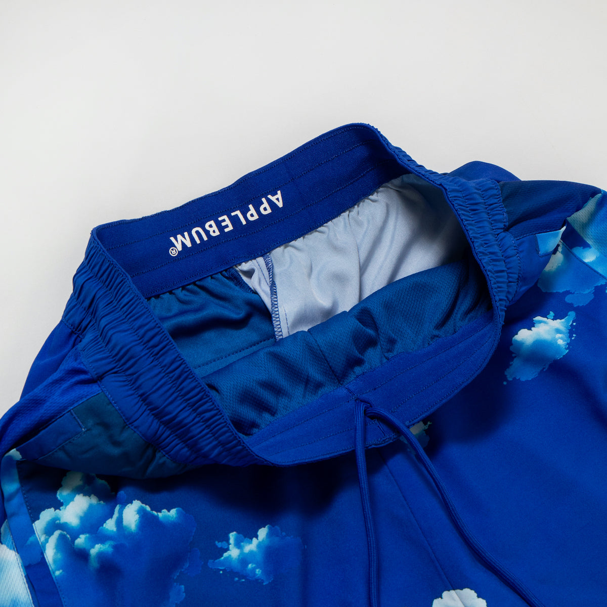 ”Kiss the sky” Basketball Shorts