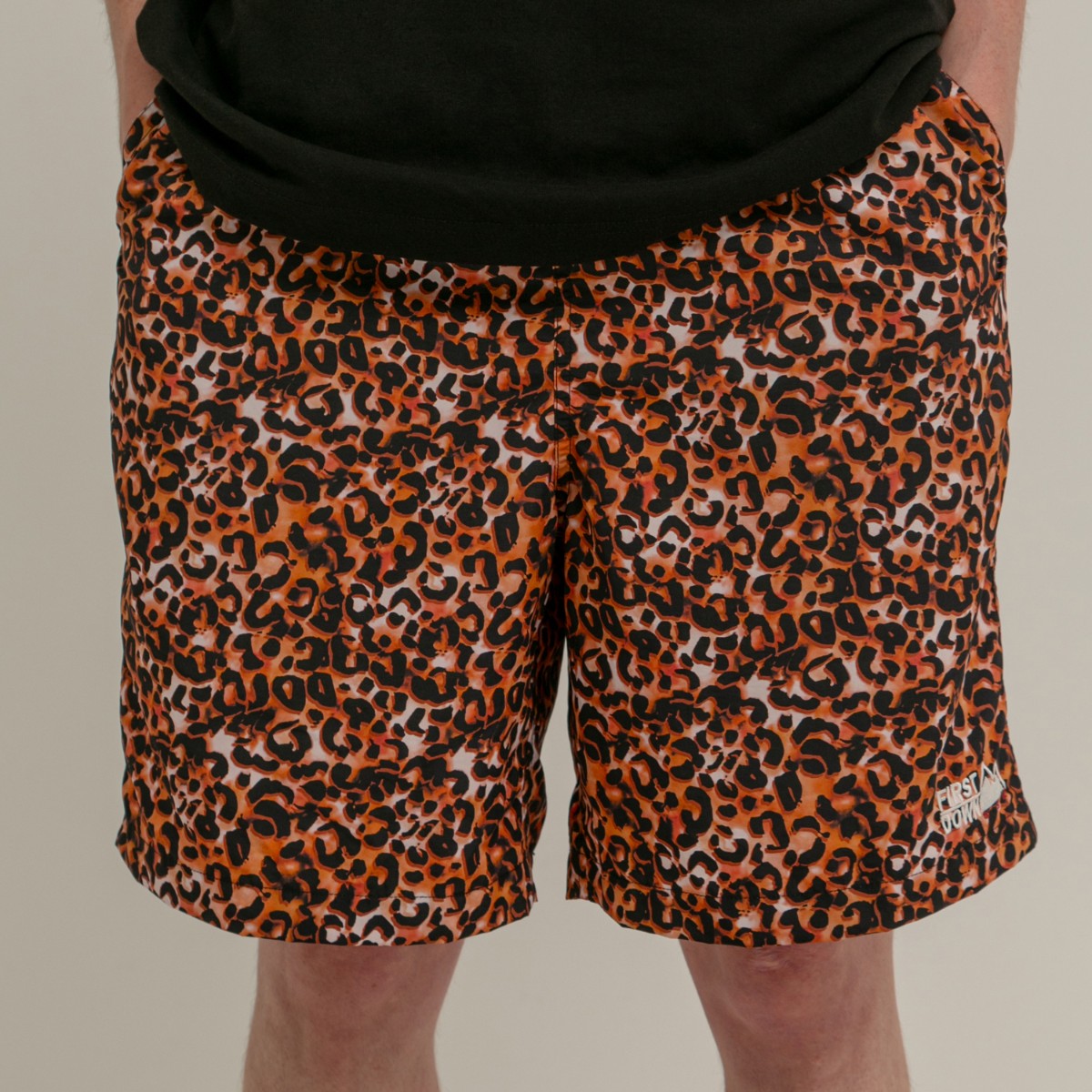 TASLAN NYLON COZY SHORTS