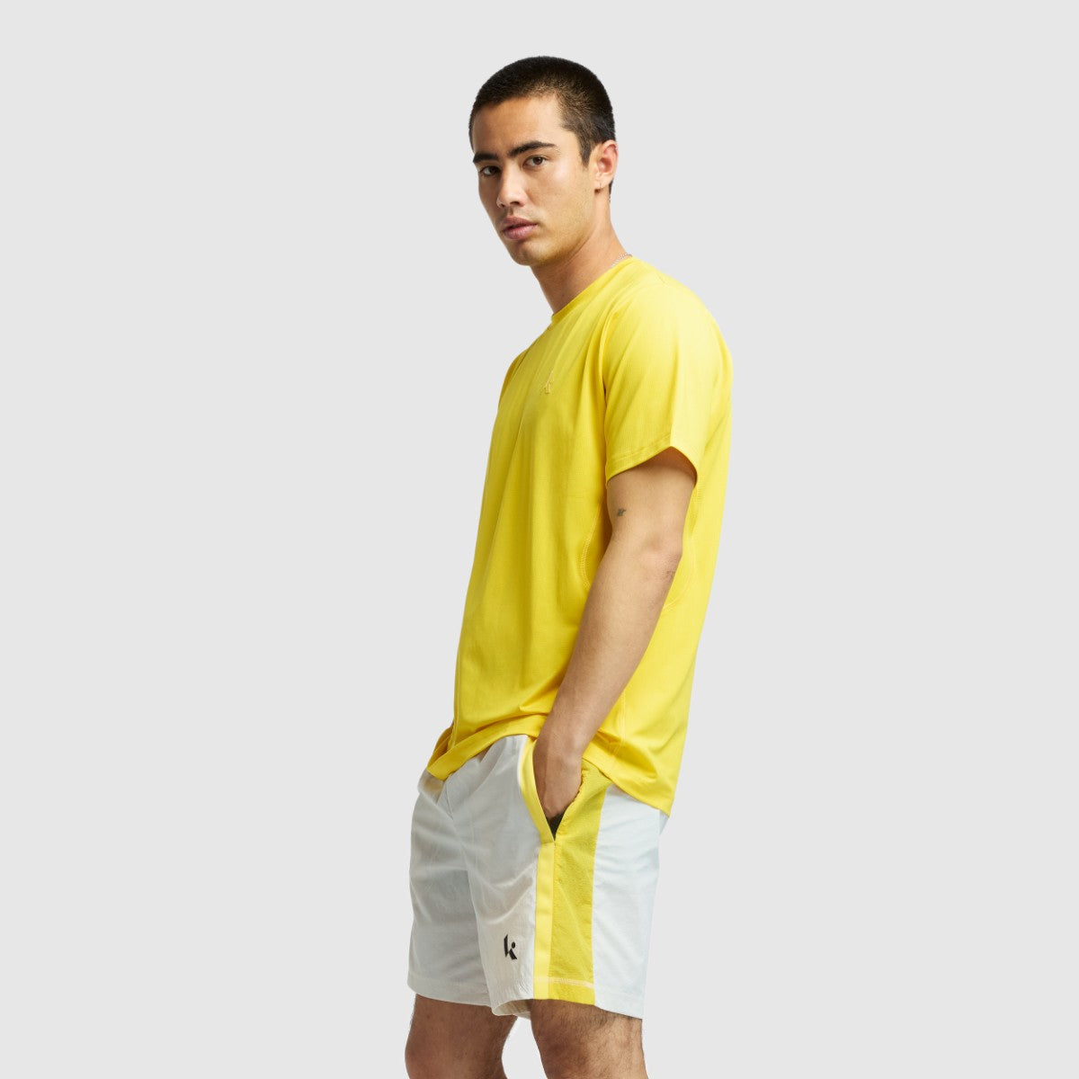 Klutch Men's Mesh Performance T-Shirt 【5月12日以降発送予定】