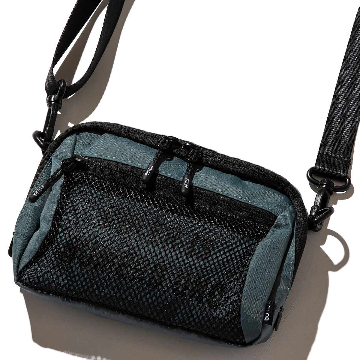 POLER X-CLOTH MINI SHOULDER ポーラー X-クロス ミニショルダー 251MCV0132【メンズ ショルダーバッグ コンパクト ポケット付き 25SS】