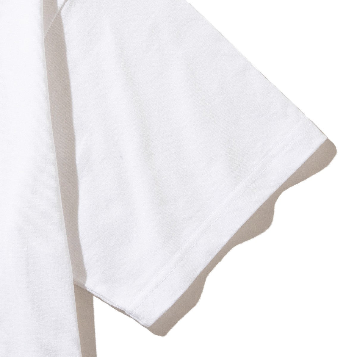 Liberaiders EMBROIDERY TEE for Kinetics リベレイダース エンブロイダリー ティー for キネティクス 766012508【メンズ 別注 半袖Tシャツ 刺繍 25SS】