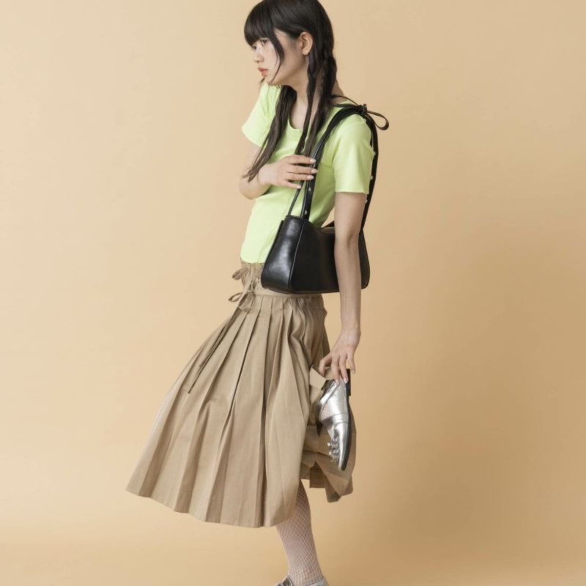 Casselini Shoulder Ribbon Enamel Bag キャセリーニ 肩リボンエナメルバッグ 252-110513【レディース 鞄 ハンドバッグ 光沢感 カジュアル フォーマル 25FW】