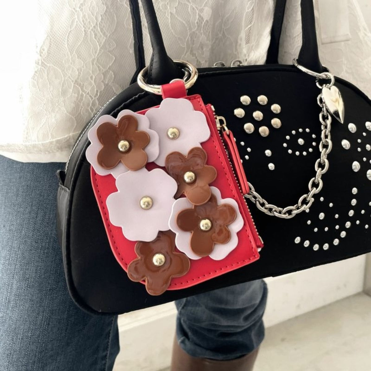 Casselini Flower Motif Coin Case キャセリーニ フラワーモチーフコインケース 252-110607【レディース コインケース カード入れ カラビナ チャーム 25FW】