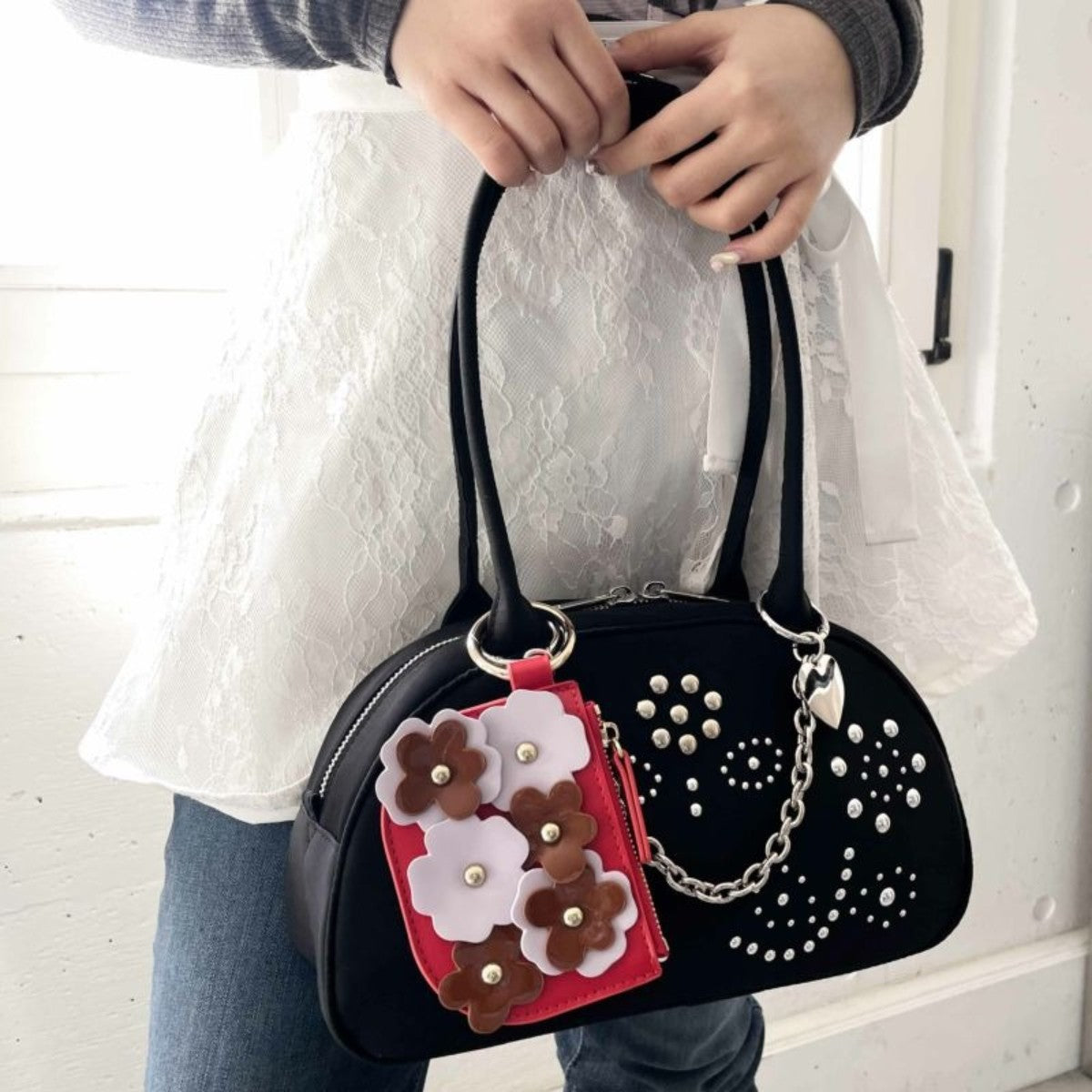 Casselini Flower Motif Coin Case キャセリーニ フラワーモチーフコインケース 252-110607【レディース コインケース カード入れ カラビナ チャーム 25FW】