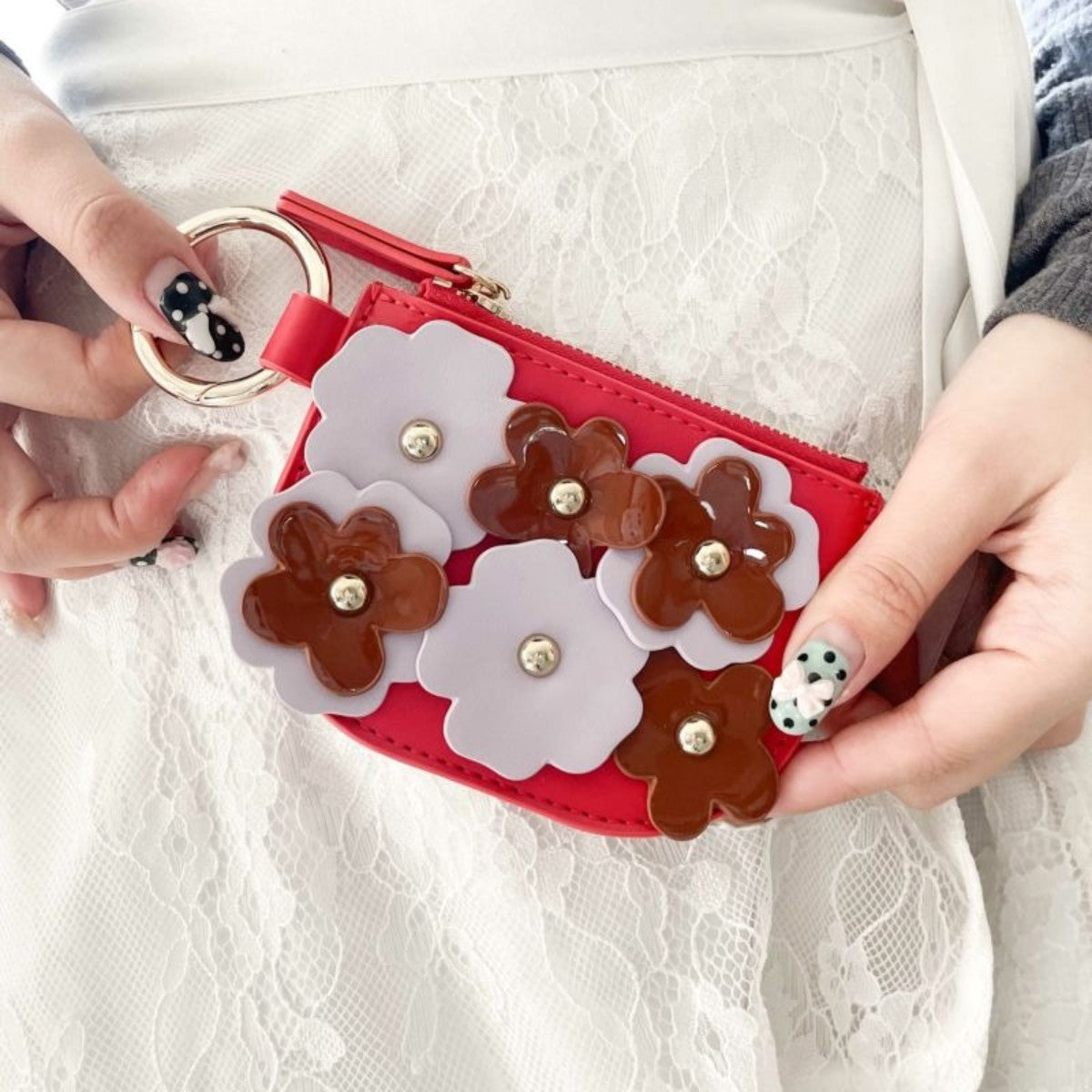 Casselini Flower Motif Coin Case キャセリーニ フラワーモチーフコインケース 252-110607【レディース コインケース カード入れ カラビナ チャーム 25FW】