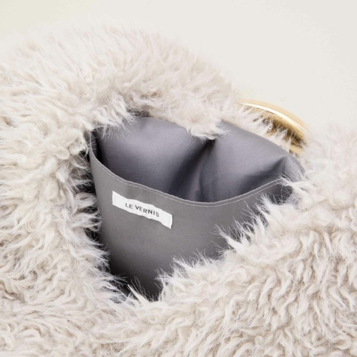 LE VERNIS Sculpture Mou Azuma ル・ベルニ スカルプチャー ムー アズマ 252-212520【レディース バッグ トート ファー 大容量 ハンドバッグ 秋冬 レディース 25FW】