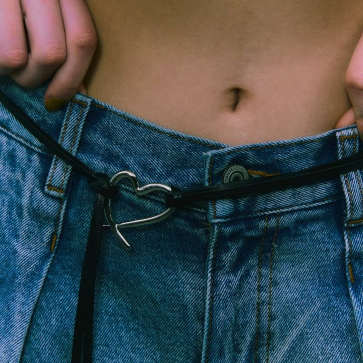 LAPUIS Heart parts belt ラピュイ ハート パーツ ベルト 253-220802【レディース アクセサリーベルト ネックレス チョーカー ハート型 25FW】