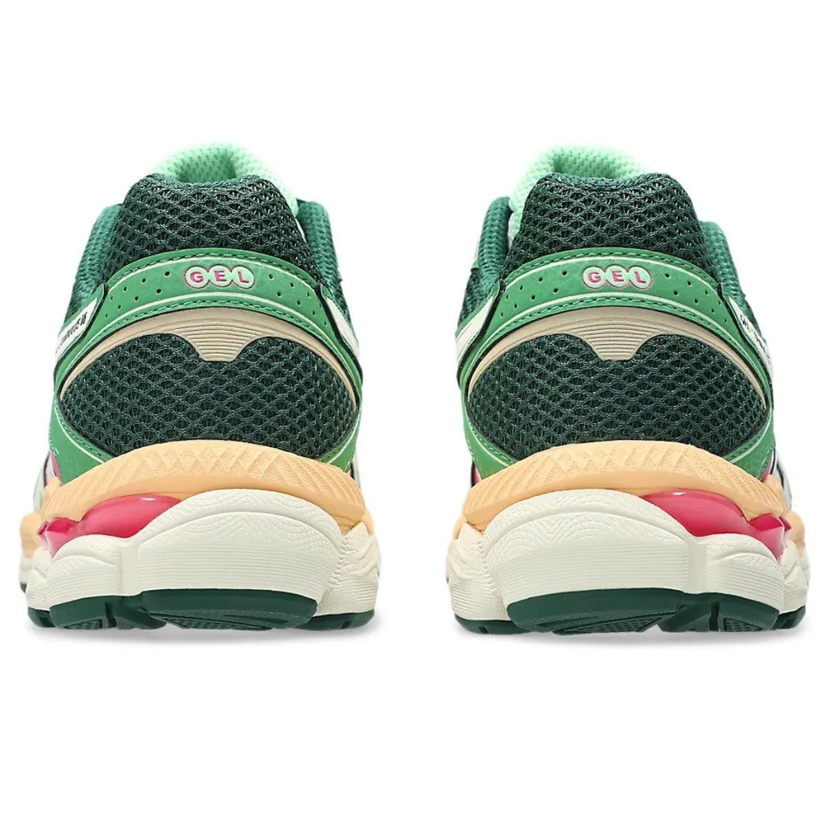 ASICS GEL-CUMULUS 16 アシックス ゲルキュムラス 16 1203A763-100【メンズ スニーカー ランニングシューズ クッション性 メッシュ 衝撃吸収 軽量ソール 25FW】